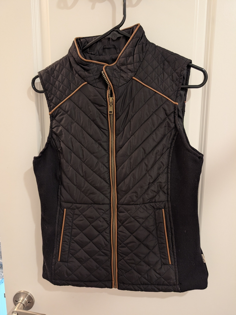 Women's Black Bass Quilted Vest with Brown Trim
